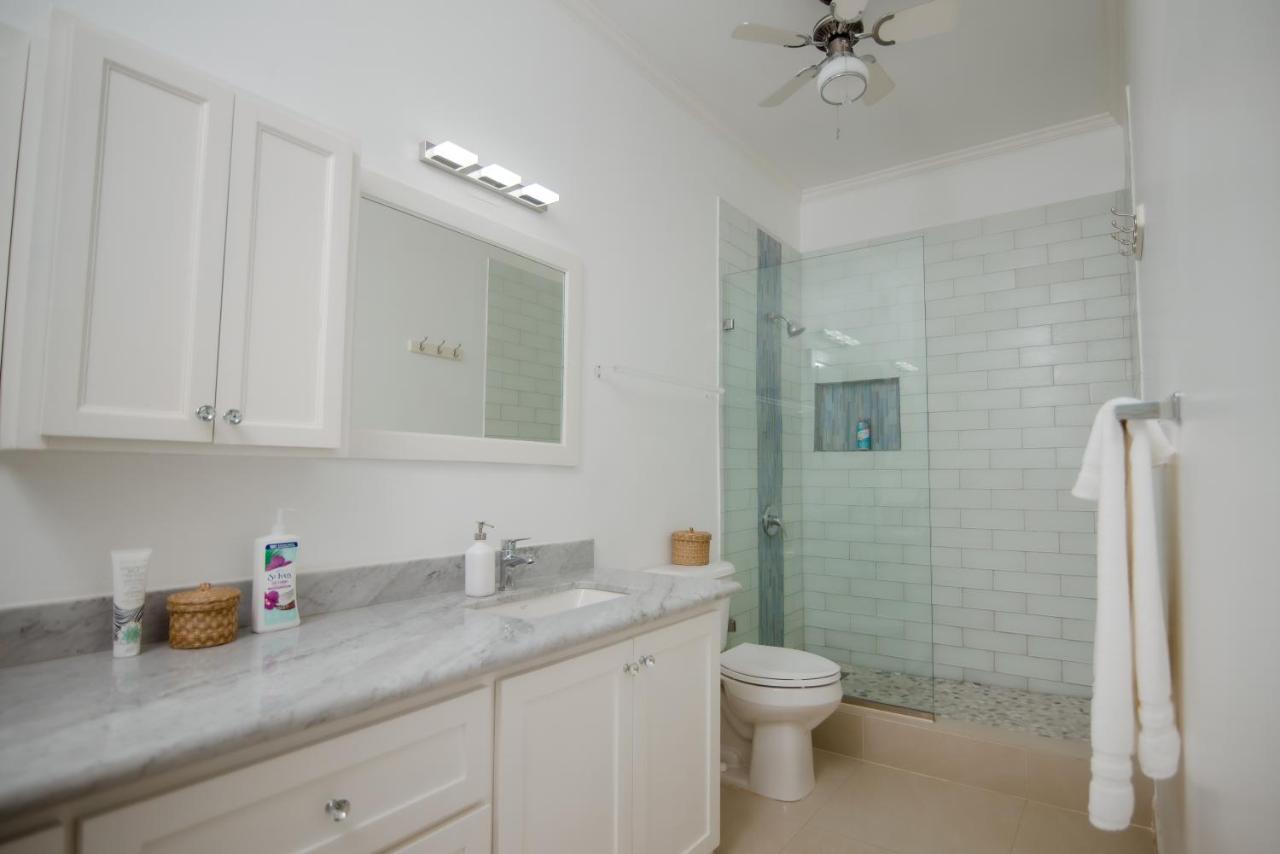 Ocho Rios Penthouse At Whispering Seas 아파트 외부 사진