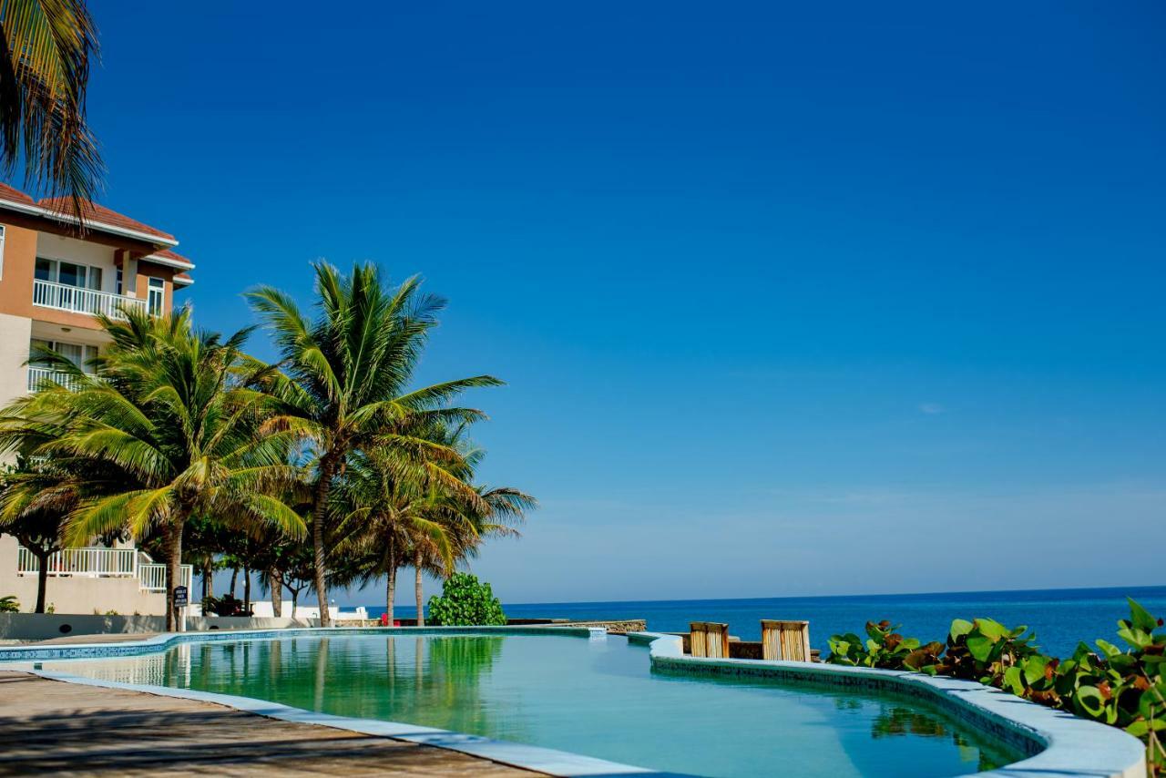 Ocho Rios Penthouse At Whispering Seas 아파트 외부 사진