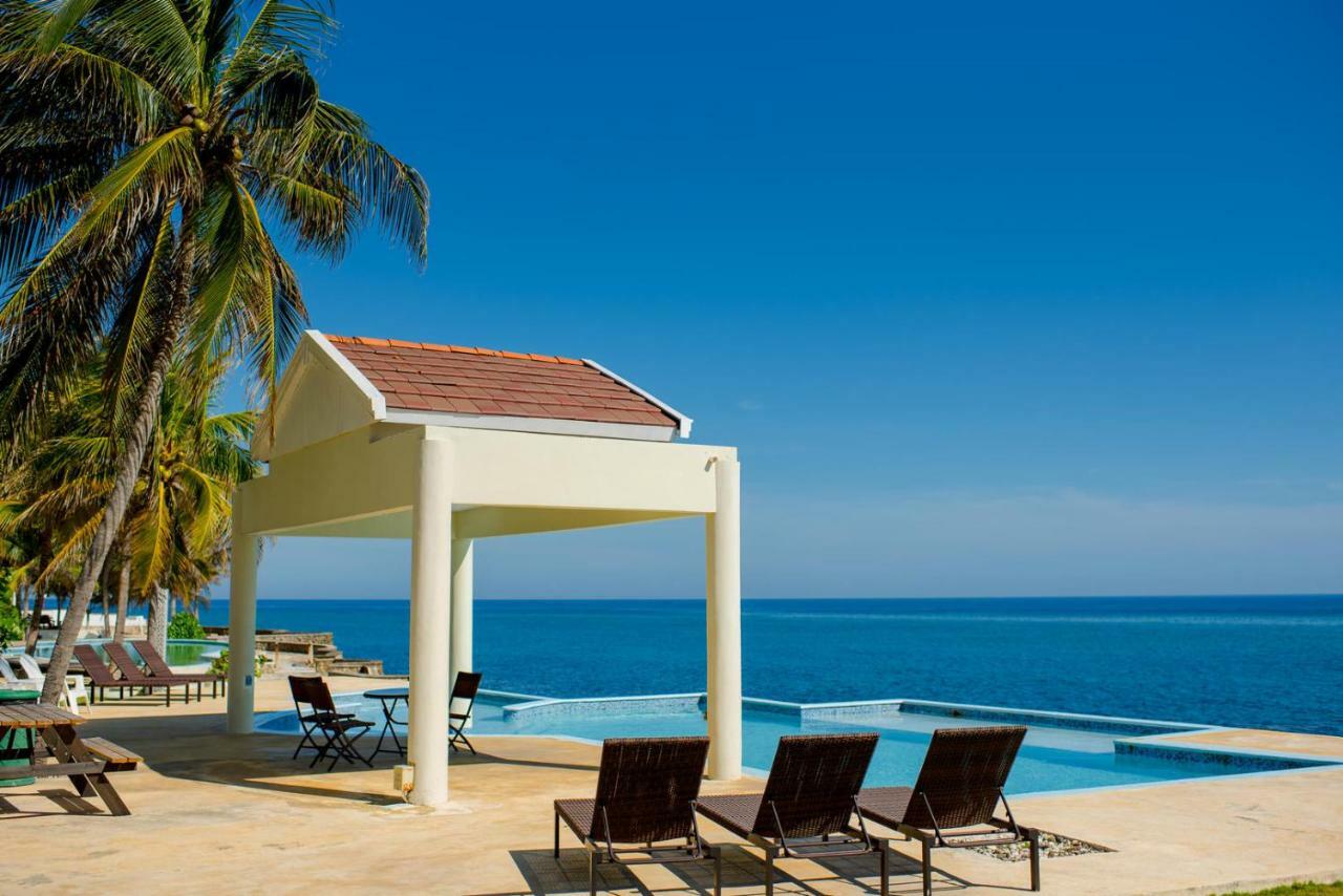 Ocho Rios Penthouse At Whispering Seas 아파트 외부 사진